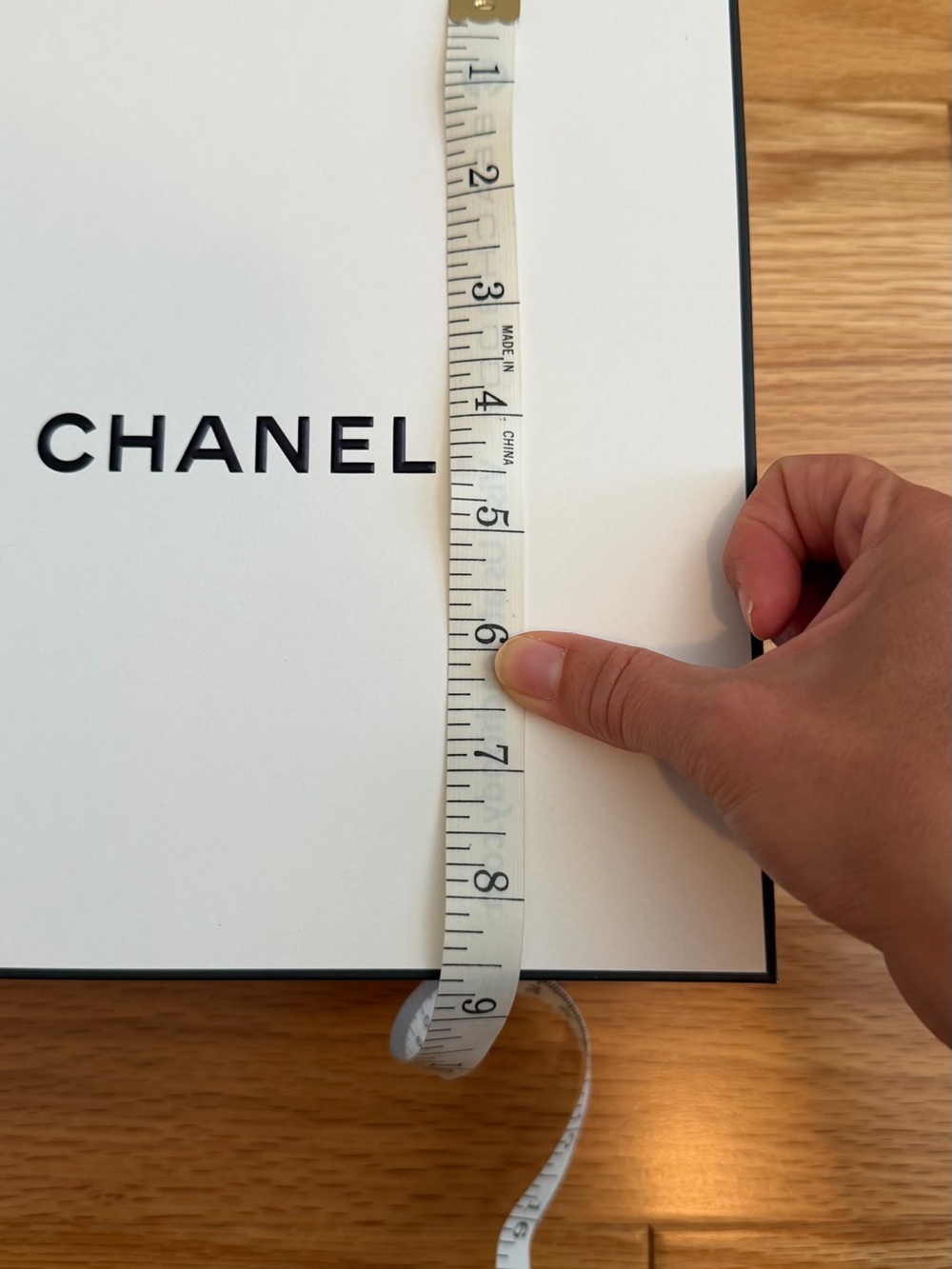 Chanel Box - Picture 3 of 5